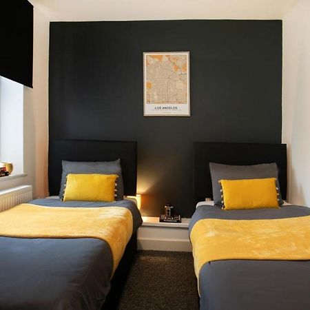 Spacious 2 Bedroom Apartments - 5 Mins From Qmc, Universities And City Centre! Nottingham Exteriér fotografie